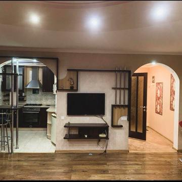 Здам 1 кім Студію по Героїв Упа