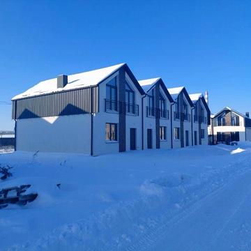 Сучасний цегляний таунхаус у Луцьку!