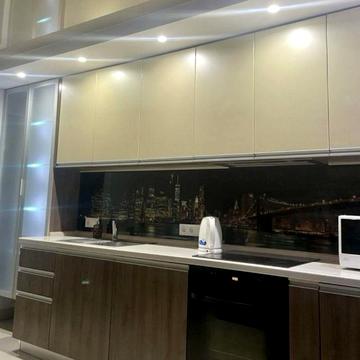 Левада новобудова поруч з Сільпо