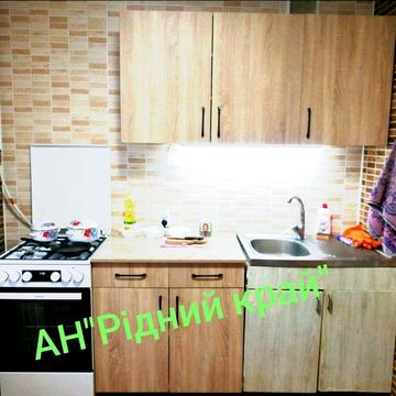 Здамо 1у кв. пл.38 м.кв в цегл.теплому будинку.