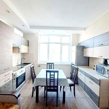 А.Ахматової 22, 1к квартира, Позняки, Є Генератор на все! Перша здача!