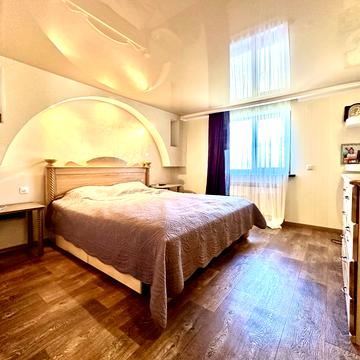 Роменська вул., 16