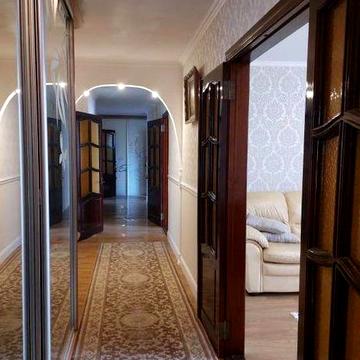 Просторная квартира с капитальным ремонтом. Михайловская площадь