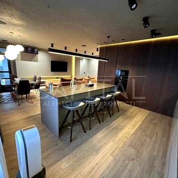 Продаж елітної 3-кімн. квартири 140 м2 | ЖК на Березняках | БІЛЯ ОЗЕРА