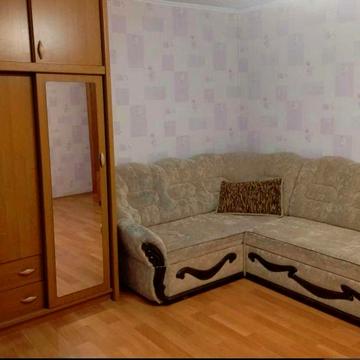 БОЧАРОВА/Днепропетровская 1-кв сдам