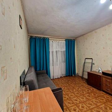 Довгострокова оренда 1к Квартира Космонавтів вулиця