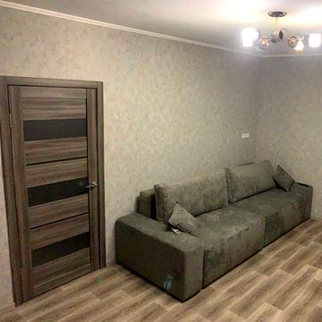 Сдам 2 ком кв в центре на ул.Гоголя.