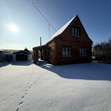 Продаж будинку в центрі с. Сухоліси