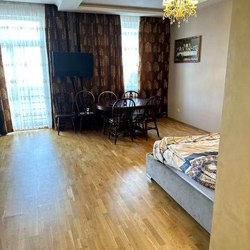 Здам 1-шку студію Компотний район