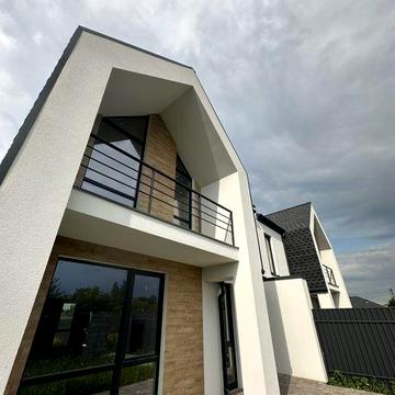 Дуплекс 154 кв.м 18 км до Києва с. Дмитрівка газ поруч. Без комісії