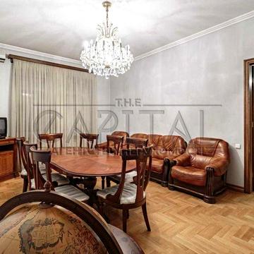 Продаж ПРОСТОРОЇ 3кімнатної квартири вулиця Саксаганського ЦЕНТР 125м