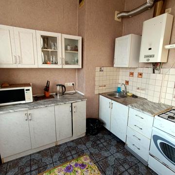 Мостова вул., 2