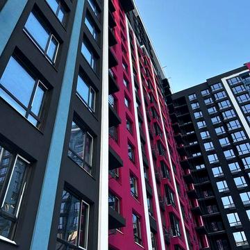 Продається 1-кім квартира в хорошому районі!