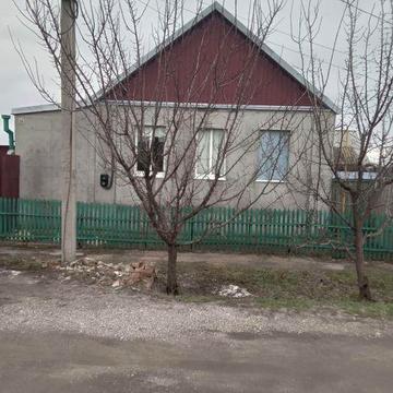 Продам дом в Харьковской олб. ,г. Барвенково
