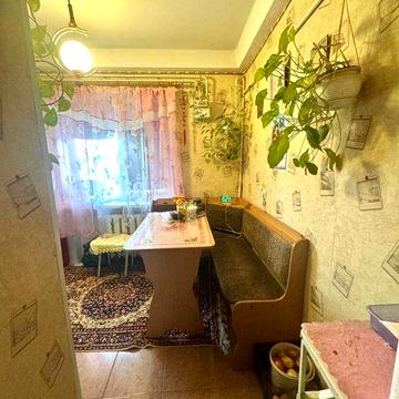 Продаётся 2-комнатная квартира в Днепровском районе по ул. Дудыкина.