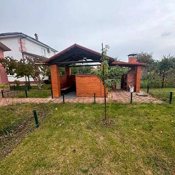 Довгострокова оренда 3к Дім Садова 25-а вулиця