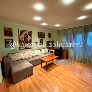 Продам 3кварт улучшен 69м2 Кирп дом, возле мХ гора, ремонт и мебель!