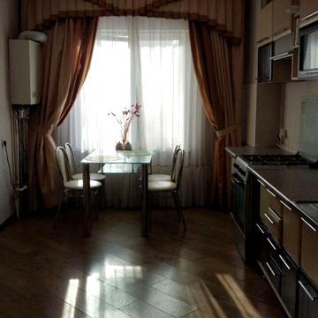 Оренда 1 к квартири вул. Келецька