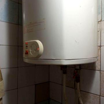 Продам малосемейку общ 22, 4/5,цена 16т$