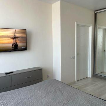 1-кім кв в новобудові! ПЕРША ЗДАЧА! ГАЗплита! Київський р-н