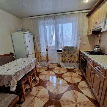 Продаж 4-к. квартира (чешка) вул. Узбецька