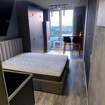 Олега Мудрака вул. (Генерала Наумова), 1-Б