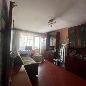 Однокімнатна. Довженка-Мазепи