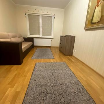 Григорія Ващенка вул., 7