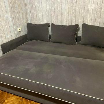 Романа Ратушного вул. (Волгоградська), 37