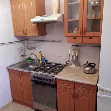 здам 1 кімн кв Шосейна,4\9 цегла 30 м2,балкон,гарний стан,все є