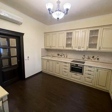 3 кімнатна 5 пов, Коновальця 44А Панорама на Печерську