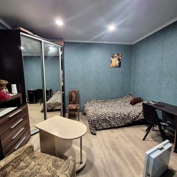 Оренда частини будинку вул. Грушевського