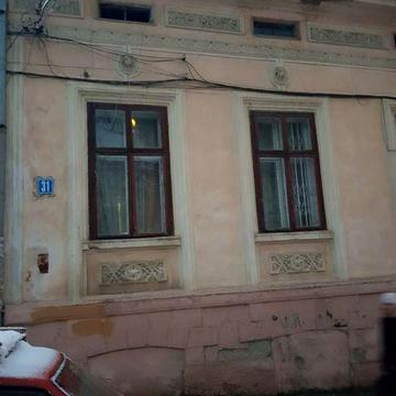 Продаж квартири в р-ні Театральної площі