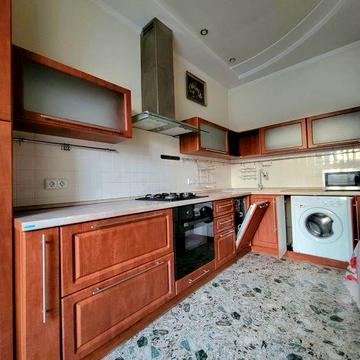 Здам отличную 3-х ком.квартиру в ЦЕНТРЕ!