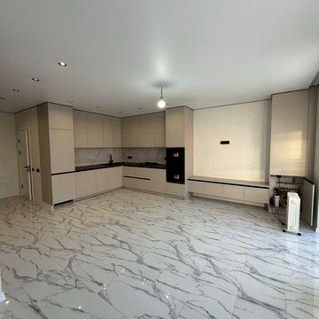 Продаж готового таунхаусу з ремонтом у смт Ворзель. Є відеоогляд!