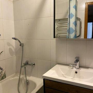 Сдам 2 комн. кв. с ремонтом Приднепровск