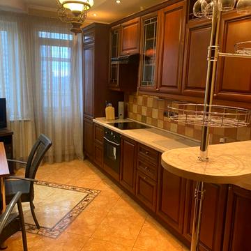 Академіка Палладіна просп., 18/30