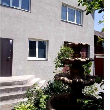 Продам будинок з ремонтом в Івано-Франківську по вул. Січинського.