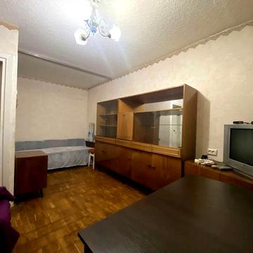 М. Дорогожичі, Іллєнка 89, 1 кімнатна біля метро