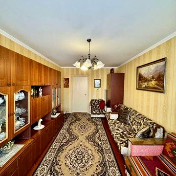 Довгострокова оренда 3к Квартира Миколи Ушакова вулиця