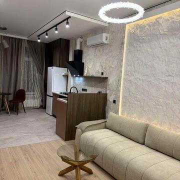 Сдається затишна квартира з новим ремонтом(