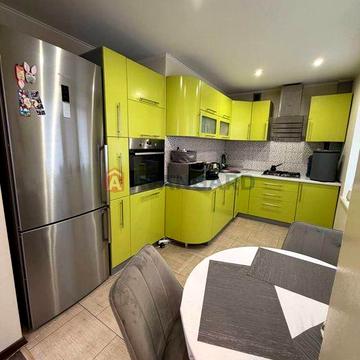 Продам 3 кімнатну квартиру!