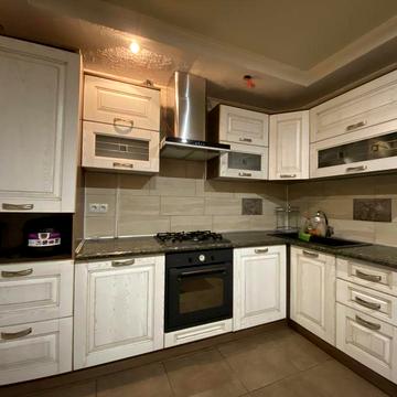 Здаю 2кім. квартиру на Бамі