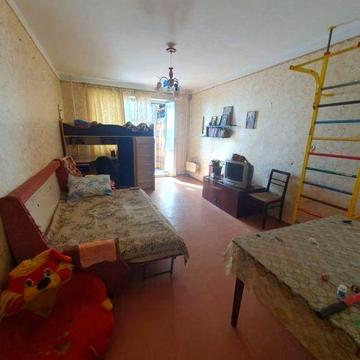 Сдаётся в аренду 2-комн.крупногабар. кв-ра. Намыв. Лазурная.