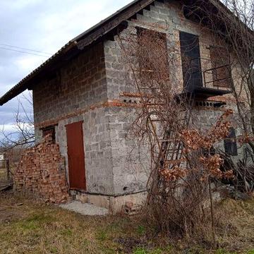 Продам дачний будинок