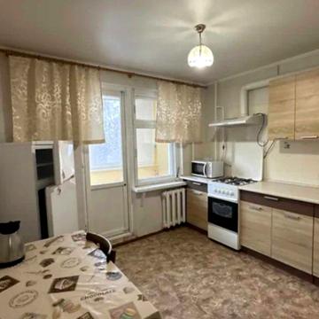 Продам 1 комнатную квартиру на Таирова, 40 м2, кирпич, спецпроект