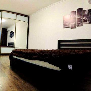 Гмирі 16, генератор, м. Осокорки 10 хв пішки, 1к.