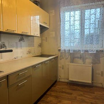 Сдам 1 комнатную ухоженную квартиру  с евроремонтом