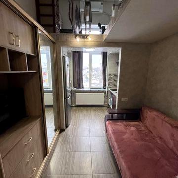 Продам дворівневу квартиру-гостинку ЖК Воробйові гори