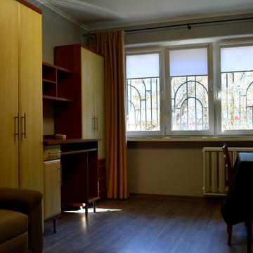 Академіка Шалімова вул. (Героїв Севастополя), 16